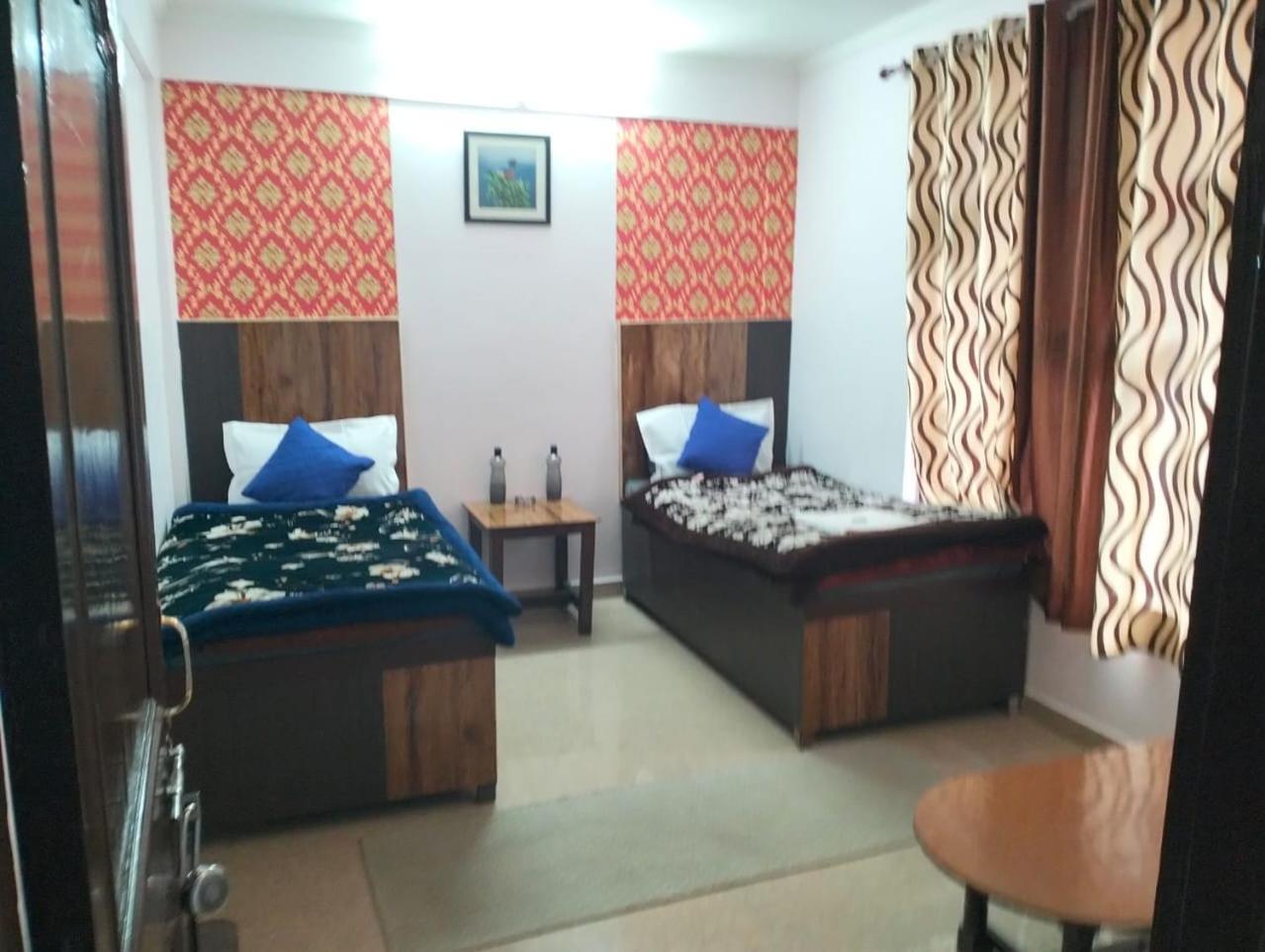 Aman Inn Dharamshala Extérieur photo