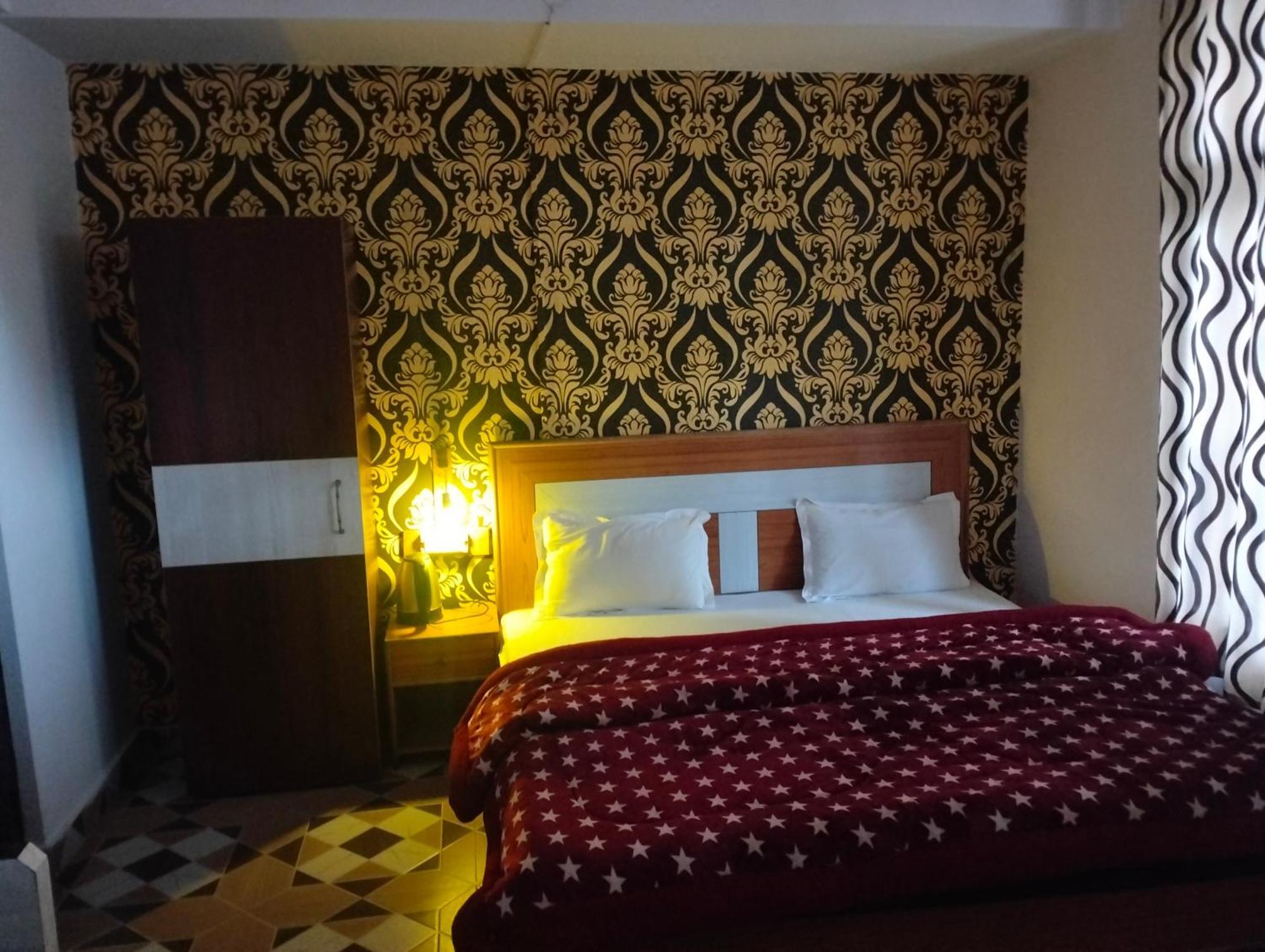 Aman Inn Dharamshala Extérieur photo